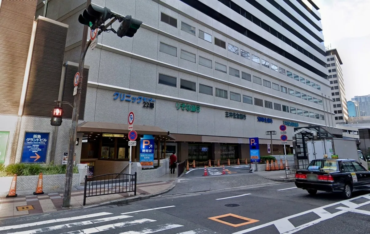 Hankyu Grand Building Parking