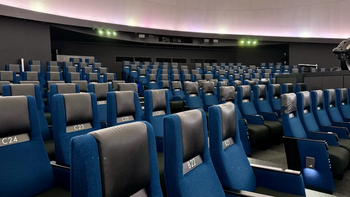 ที่นั่งโรงภาพยนตร์