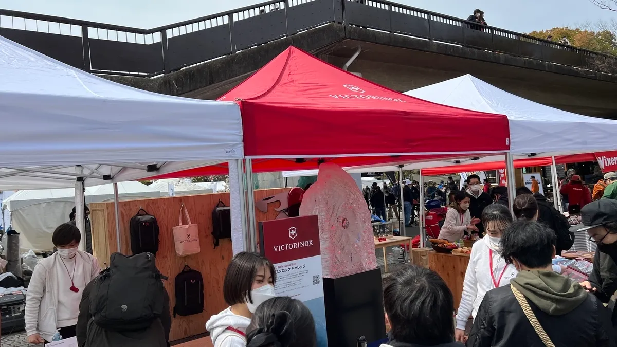 บูธVICTORINOX