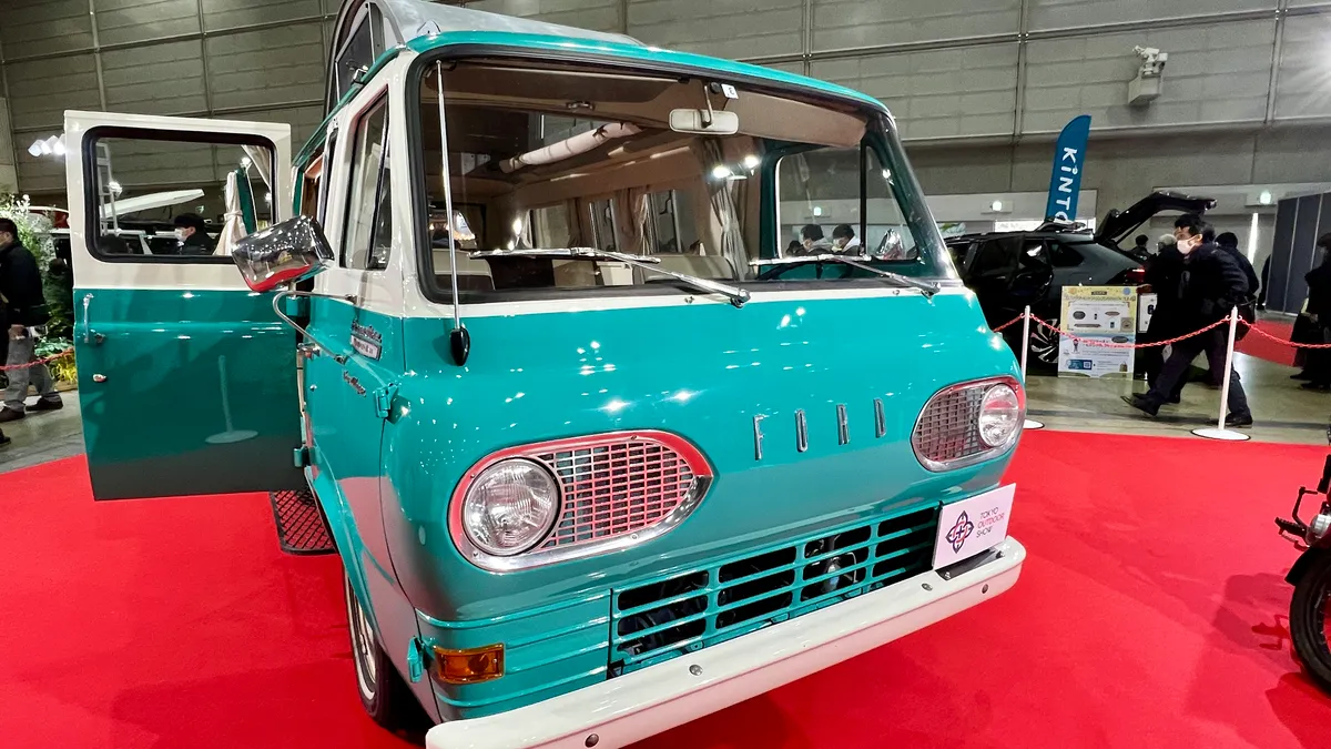 Ford Econoline 1965