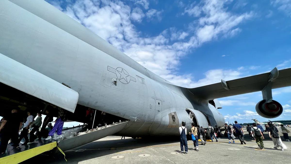 C-5M กาแล็กซี